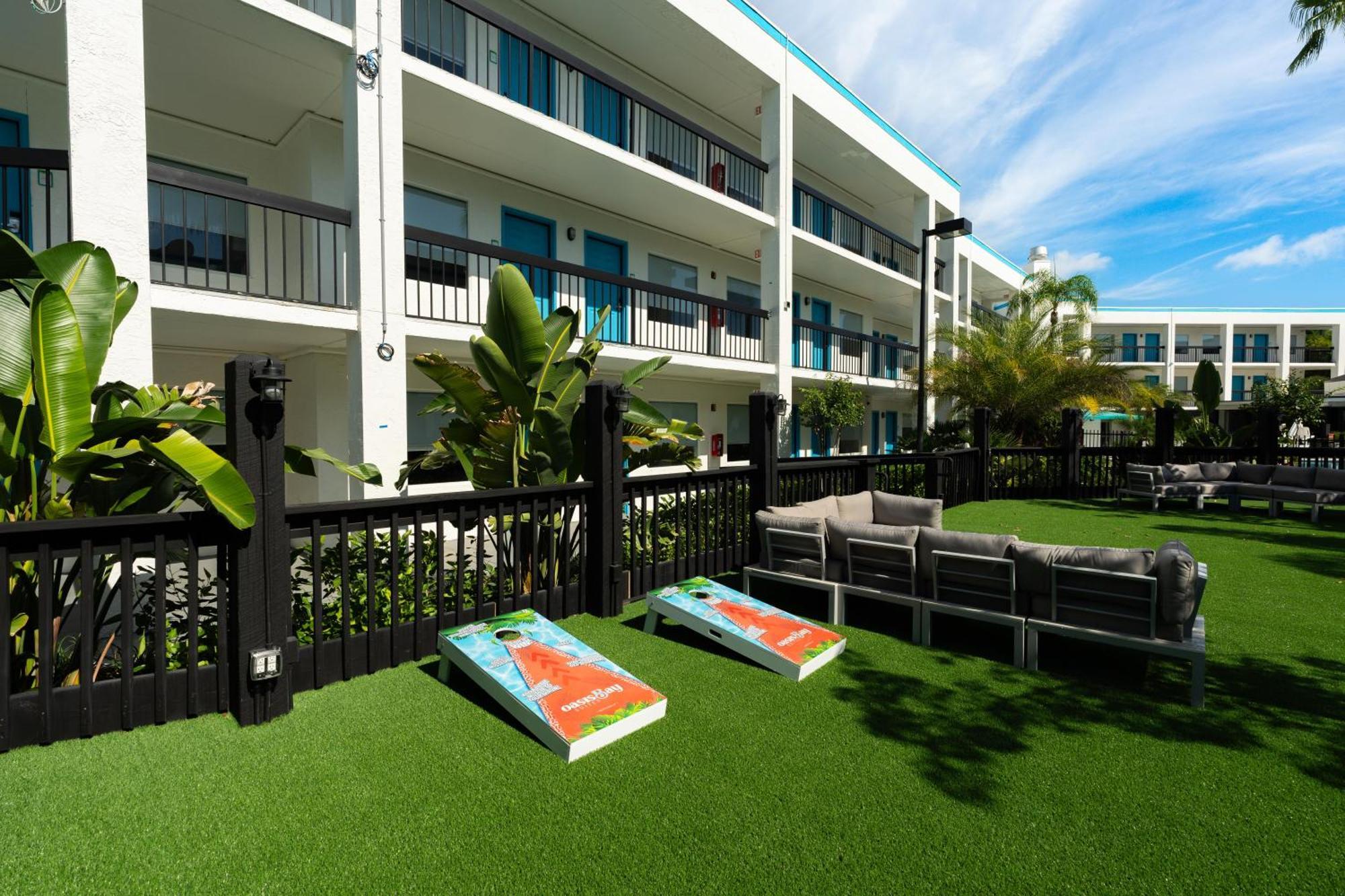 Oasis Bay Suites, Tampa, Busch Gardens, Usf Zewnętrze zdjęcie