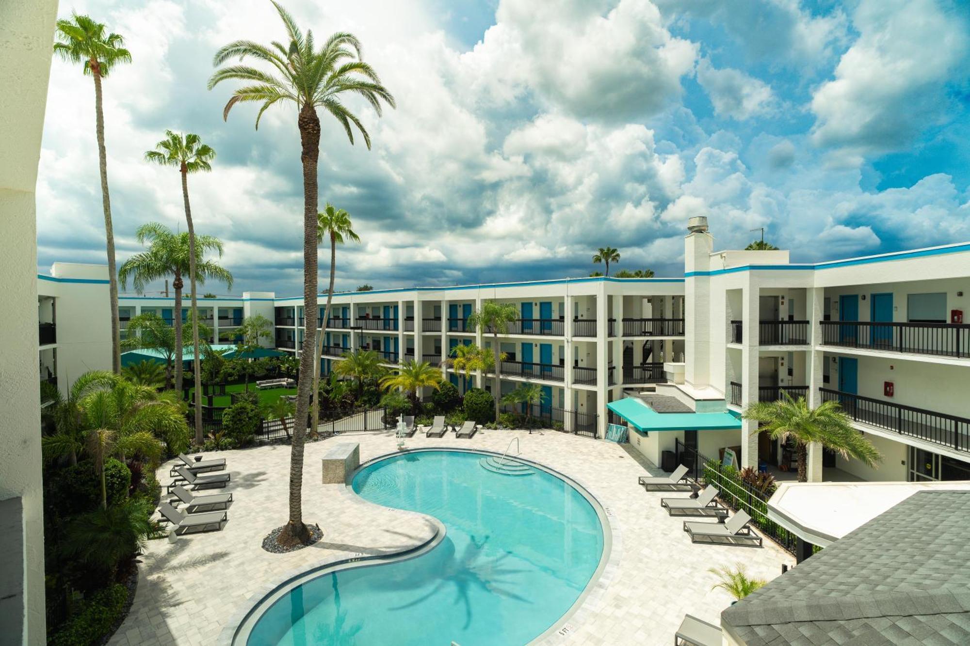 Oasis Bay Suites, Tampa, Busch Gardens, Usf Zewnętrze zdjęcie